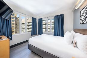 Hotel Willo (formerly YWCA Hotel Vancouver)