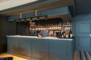 Renaissance Paris Hippodrome De St. Cloud Hotel