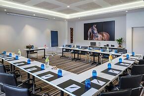 Renaissance Paris Hippodrome De St. Cloud Hotel