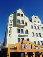 Hotel Podzamcze