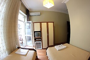 Paradise Hotel