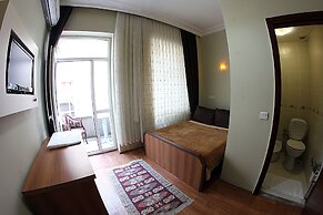 Paradise Hotel