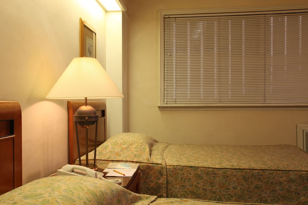 Sunny Bay Suites
