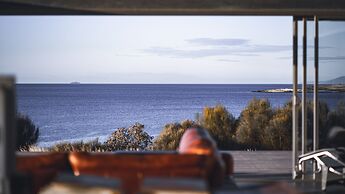 Avalon Coastal Retreat