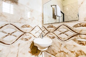 FabHotel Adore Inn