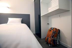 KSTAR Metro Hotel