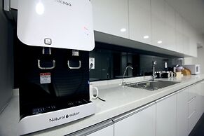 KSTAR Metro Hotel