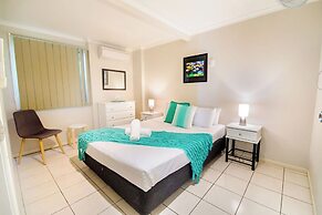 Airlie Apartments
