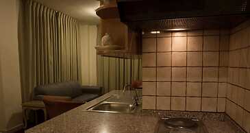 Kindi Hotel