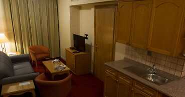 Kindi Hotel