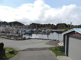 The Bayshore Waterfront Inn
