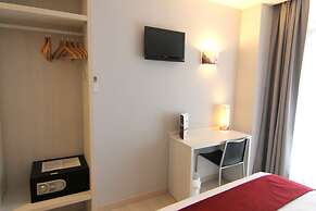 Hostal Aslyp 114