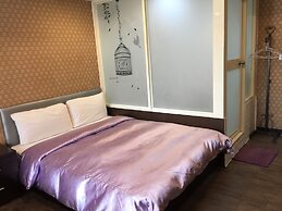 One Plus One Hotel