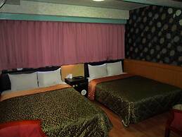 One Plus One Hotel