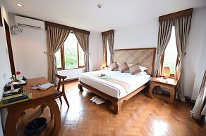Zfreeti Hotel
