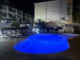Bella Mare Beachside Apartments