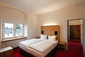 Kloster Holzen Hotel