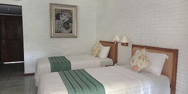 Puri Padi Hotel