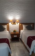 Puri Padi Hotel