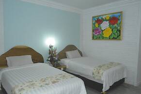 Puri Padi Hotel