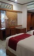 Puri Padi Hotel