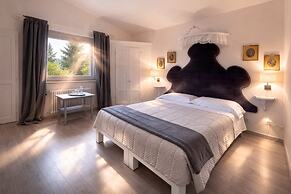 Country Lodge