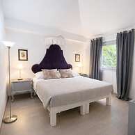 Country Lodge