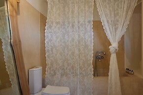 Aigis Suites