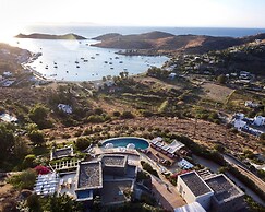 Aigis Suites