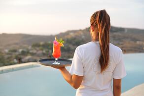 Aigis Suites