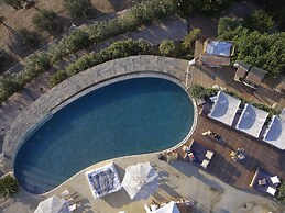 Aigis Suites