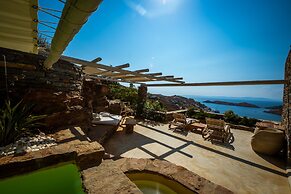Aigis Suites