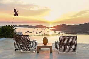 Aigis Suites