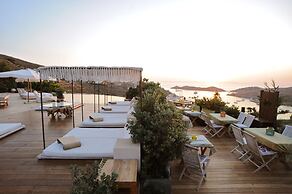 Aigis Suites