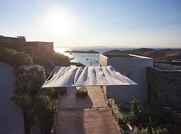 Aigis Suites