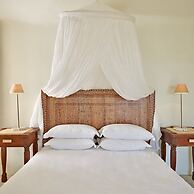 Aigis Suites