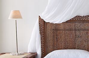 Aigis Suites