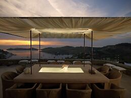 Aigis Suites