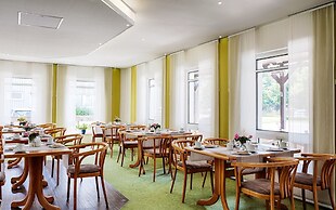 Hotel Carmina am See
