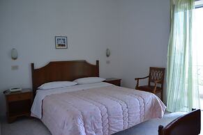 Hotel Maronti