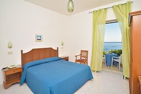 Hotel Maronti