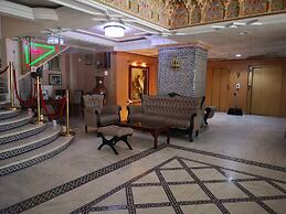 Majliss Hotel