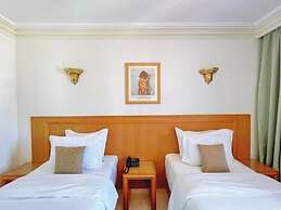 Majliss Hotel