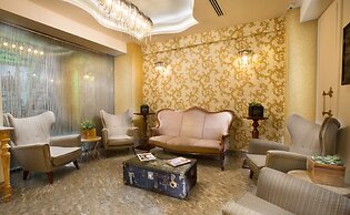 Pera Center Hotel