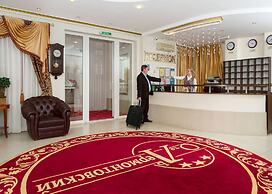 Hotel Lermontovskiy