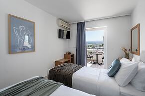 Hotel Flisvos