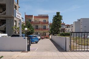 Hotel Flisvos