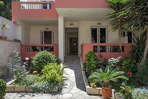 Hotel Flisvos