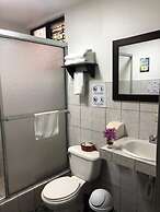 Brillasol Airport Hotel