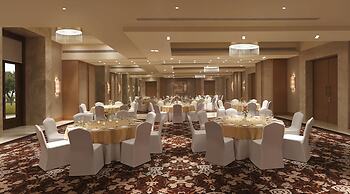 DoubleTree by Hilton Agra